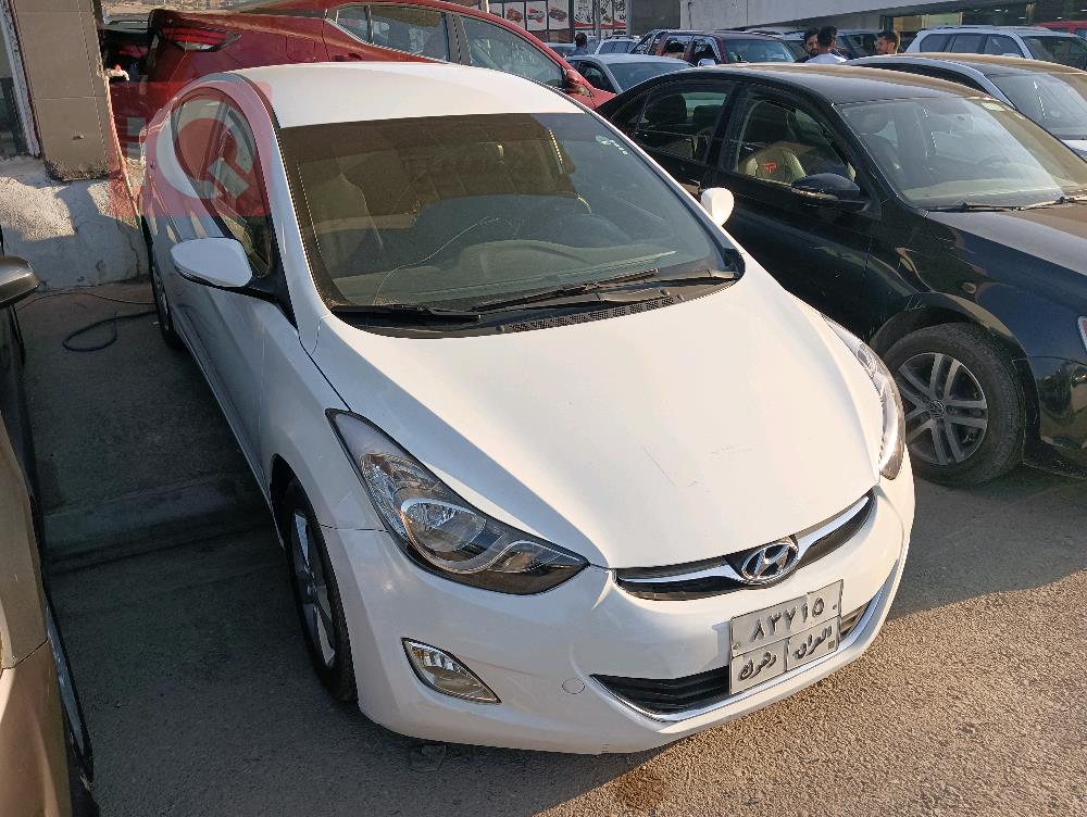 هیوندای ئەلەنترا